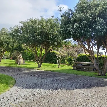 Retiro Camelias 1 * Lajes das Flores