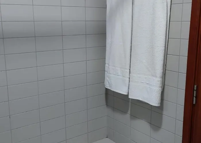 Retiro Camelias 1 아파트 *